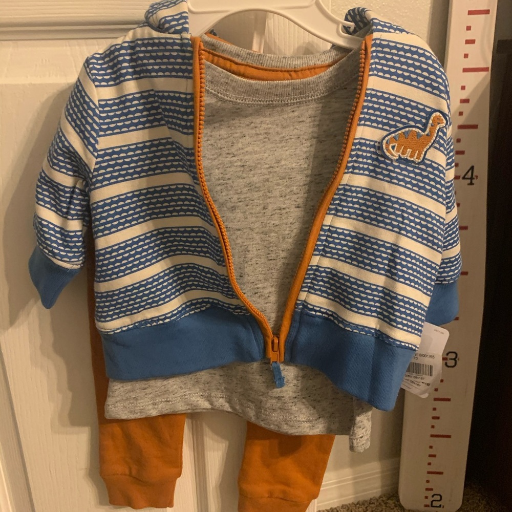 Baby Dinosaur Outfit (3 Pieces) 3/6 Months